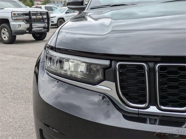 2025 Jeep WL Grand Cherokee - Image 10 of 12