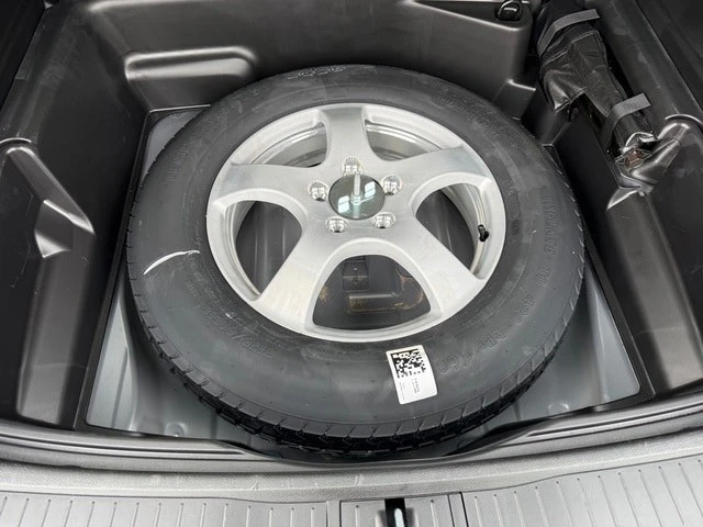 2025 Jeep WL Grand Cherokee - Image 15 of 21