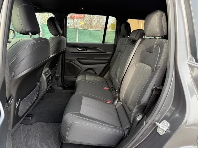 2025 Jeep WL Grand Cherokee - Image 13 of 21