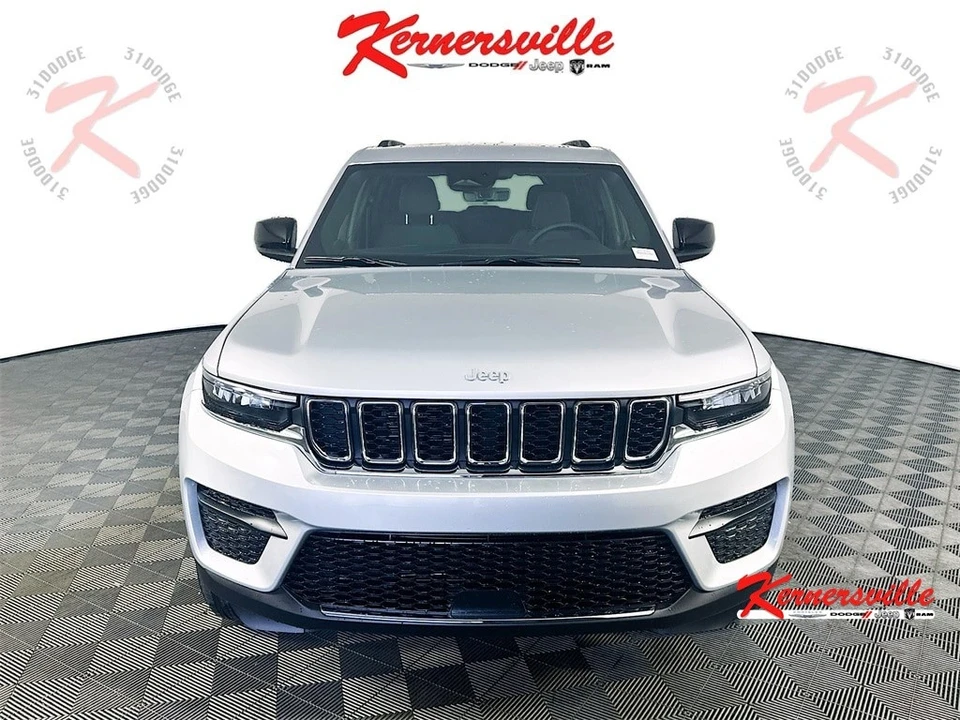 2025 Jeep WL Grand Cherokee - Image 2 of 21