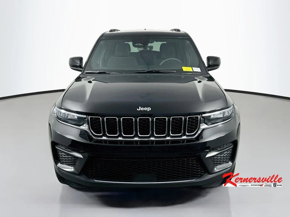2025 Jeep WL Grand Cherokee - Image 2 of 24