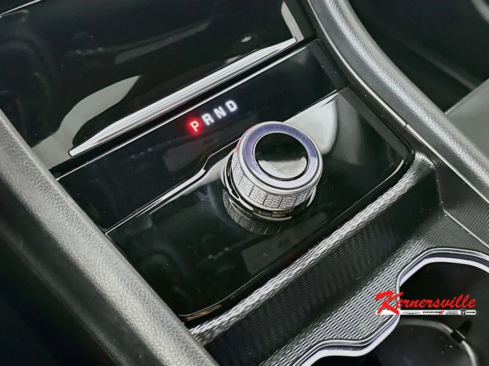 2025 Jeep WL Grand Cherokee - Image 16 of 24