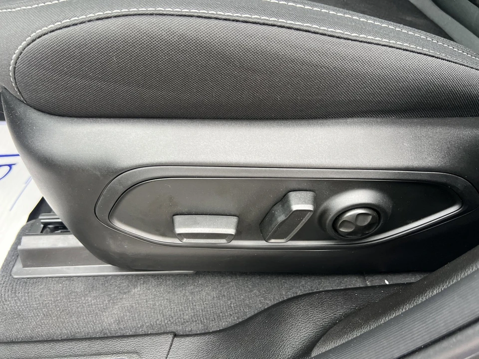 2025 Jeep WL Grand Cherokee - Image 18 of 30