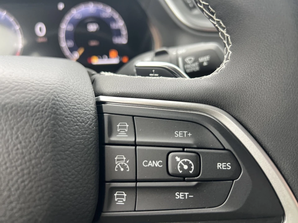 2025 Jeep WL Grand Cherokee - Image 25 of 30