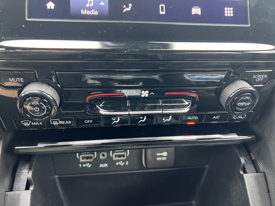 2025 Jeep WL Grand Cherokee - Image 21 of 30