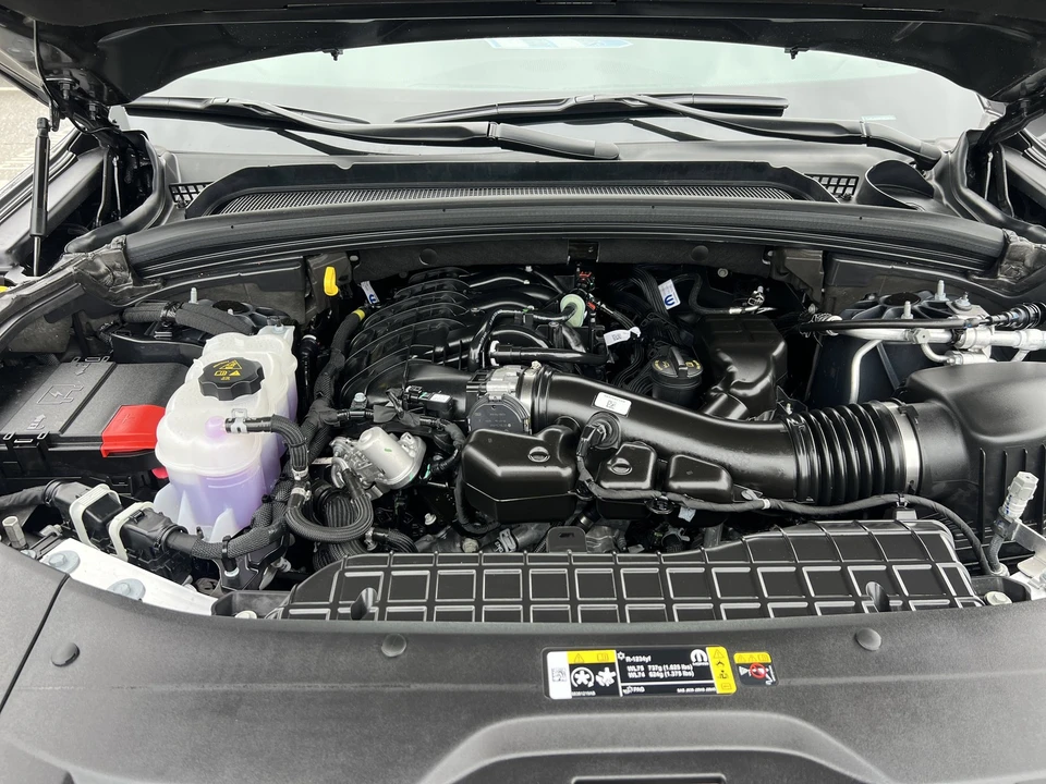 2025 Jeep WL Grand Cherokee - Image 29 of 30