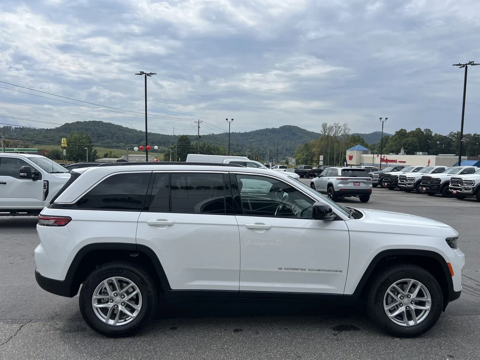 2025 Jeep WL Grand Cherokee - Image 4 of 21