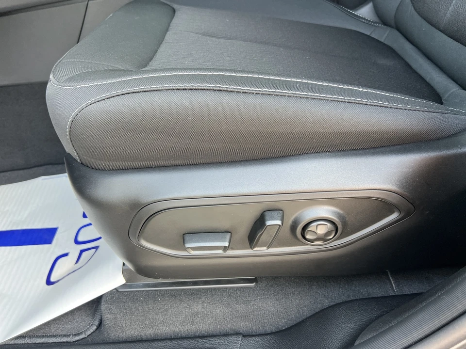 2025 Jeep WL Grand Cherokee - Image 18 of 30