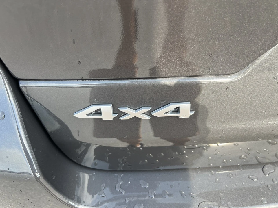 2025 Jeep WL Grand Cherokee - Image 9 of 30