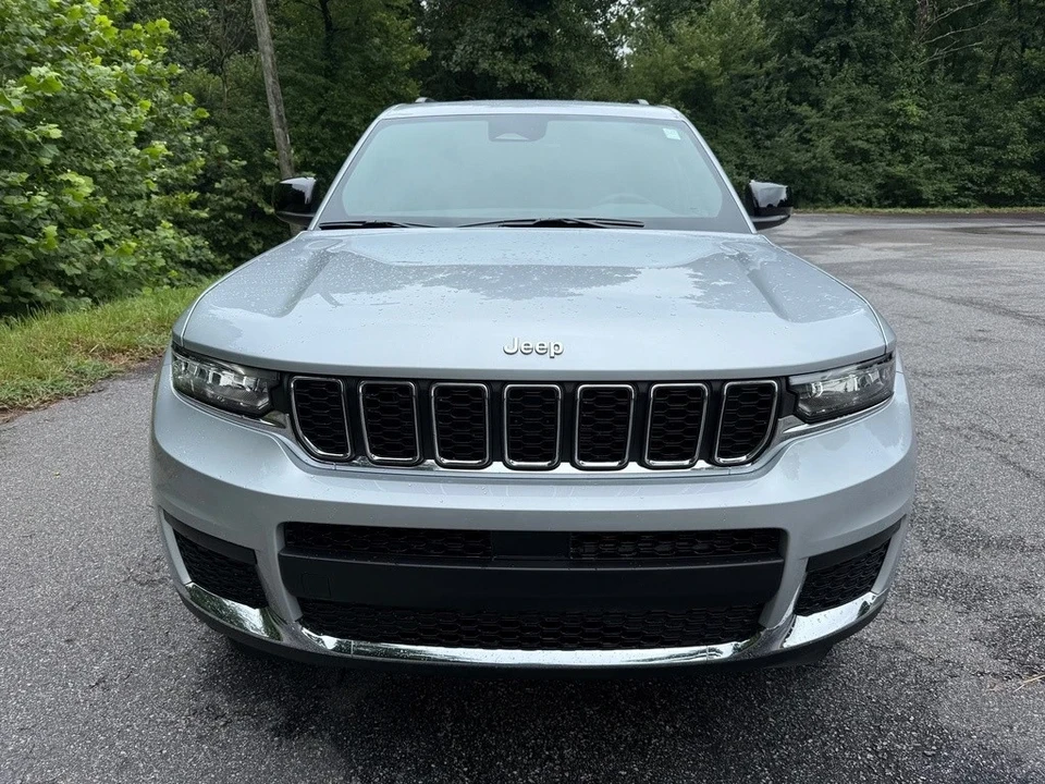 2025 Jeep WL Grand Cherokee - Image 4 of 21