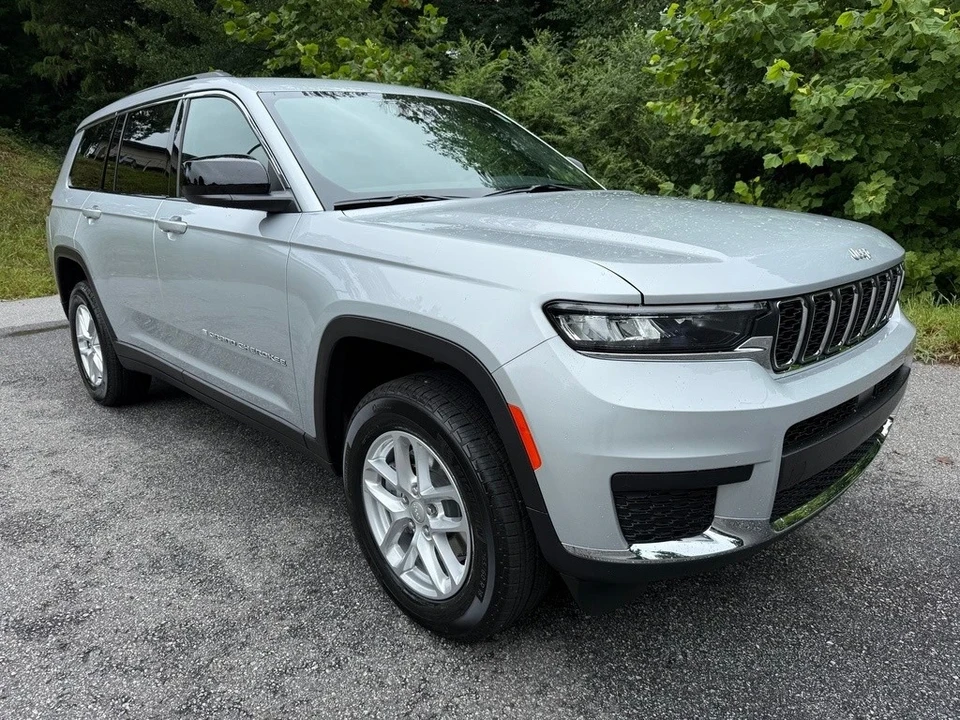 2025 Jeep WL Grand Cherokee - Image 5 of 21