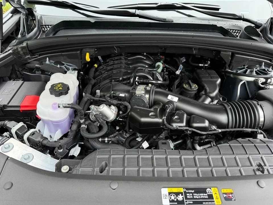 2025 Jeep WL Grand Cherokee - Image 10 of 21