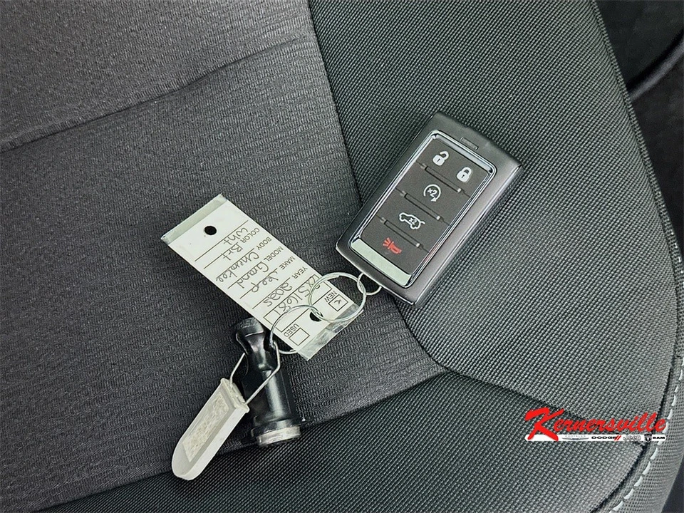 2025 Jeep KL Cherokee - Image 19 of 21