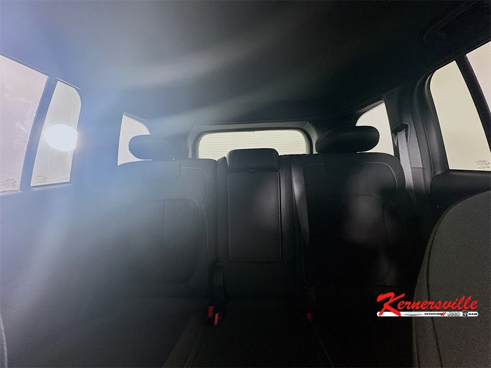 2025 Jeep KL Cherokee - Image 10 of 21