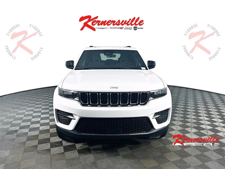 2025 Jeep WL Grand Cherokee - Image 2 of 21