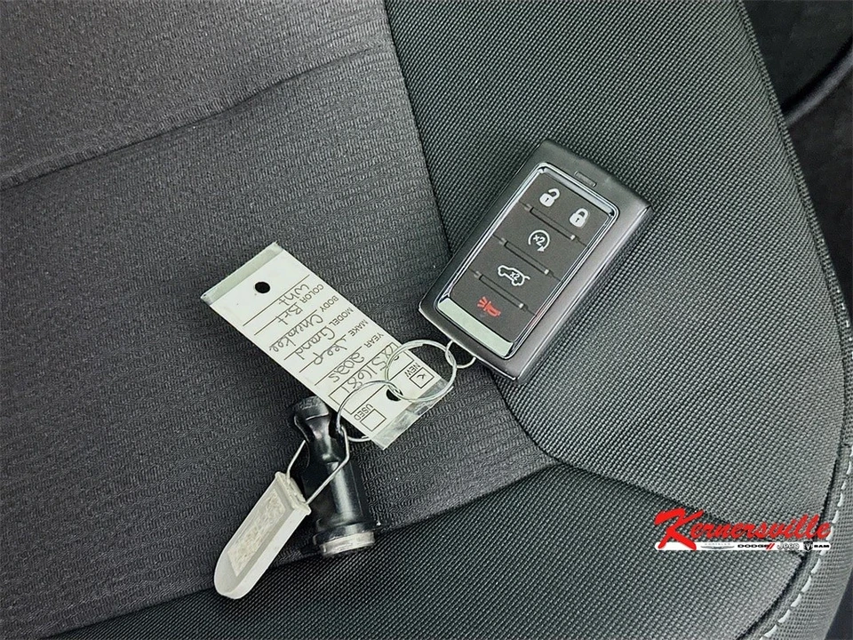2025 Jeep WL Grand Cherokee - Image 19 of 21