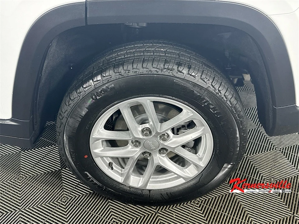 2025 Jeep KL Cherokee - Image 16 of 21