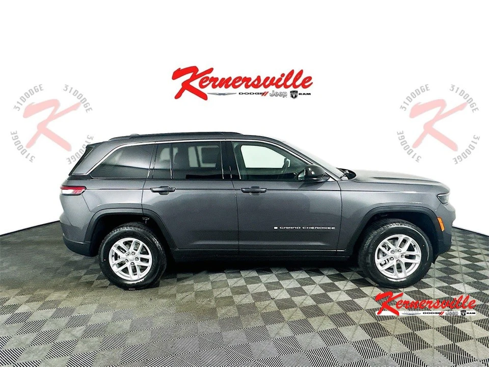 2025 Jeep KL Cherokee - Image 8 of 21