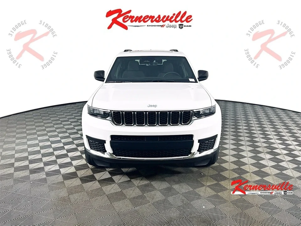 2025 Jeep KL Cherokee - Image 2 of 12