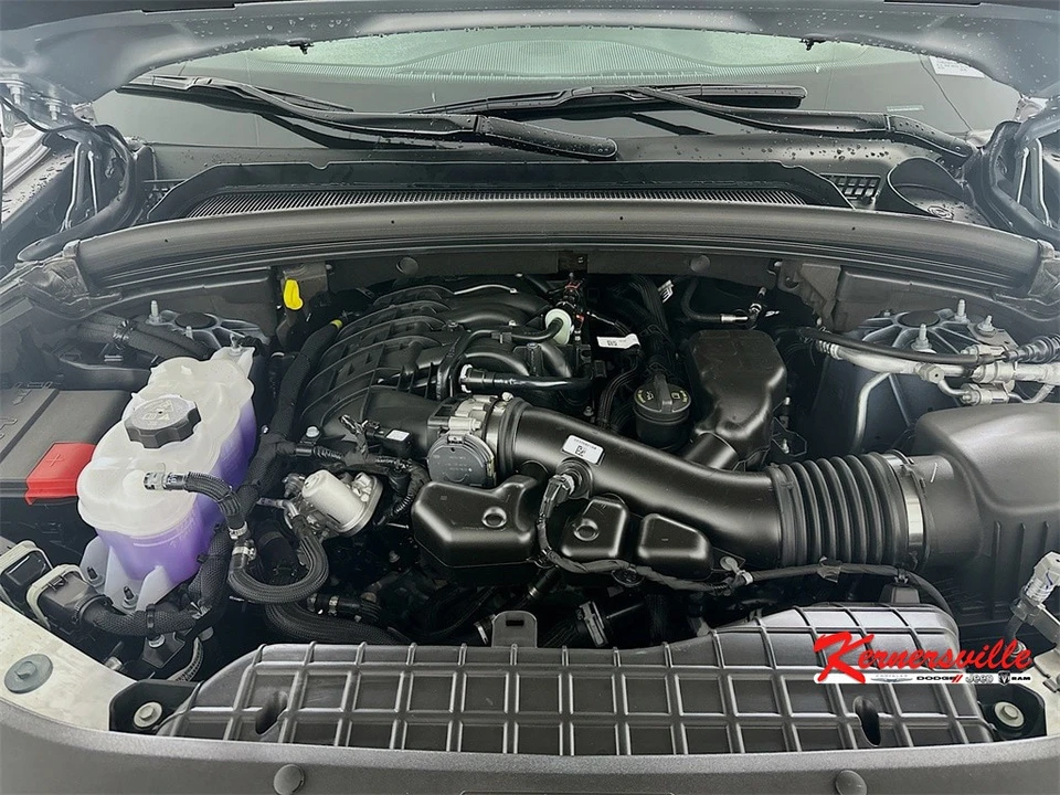 2025 Jeep WL Grand Cherokee - Image 17 of 21
