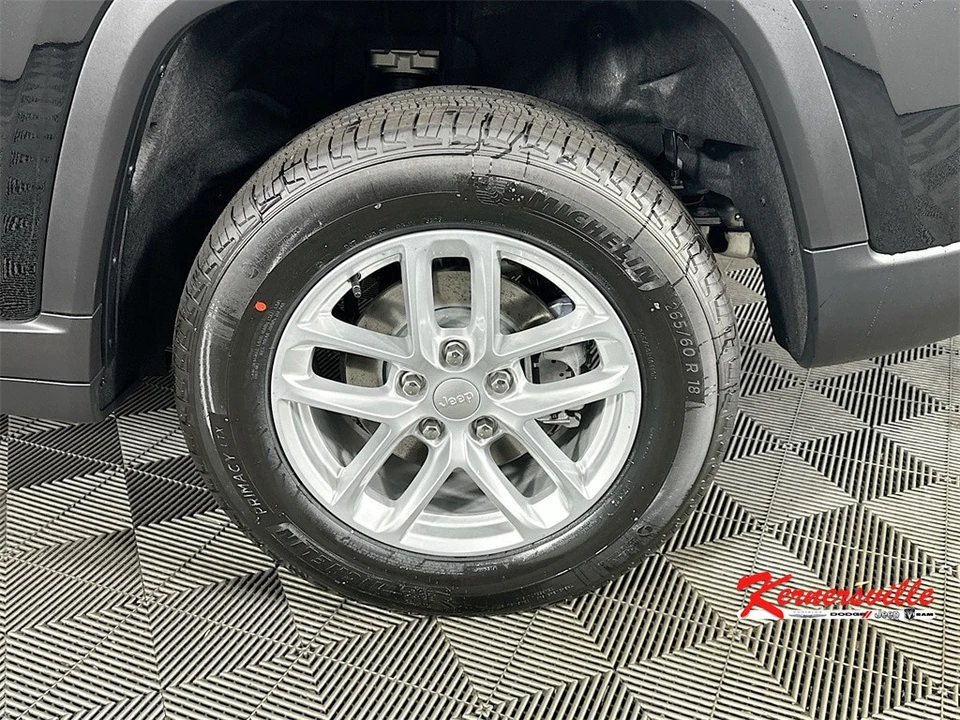 2025 Jeep KL Cherokee - Image 17 of 21