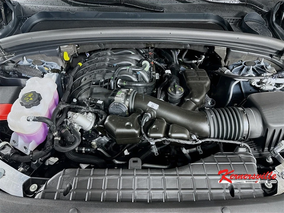 2025 Jeep WL Grand Cherokee - Image 18 of 21