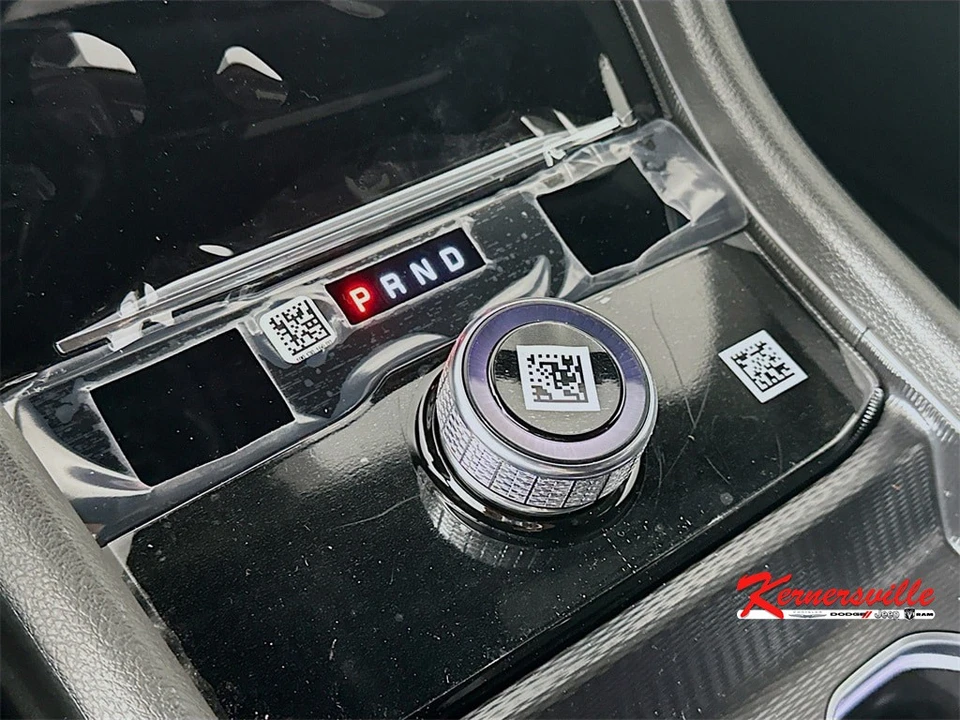 2025 Jeep KL Cherokee - Image 12 of 21