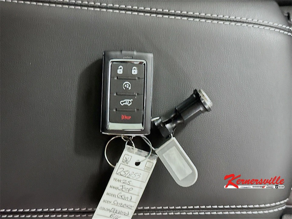 2025 Jeep KL Cherokee - Image 20 of 21