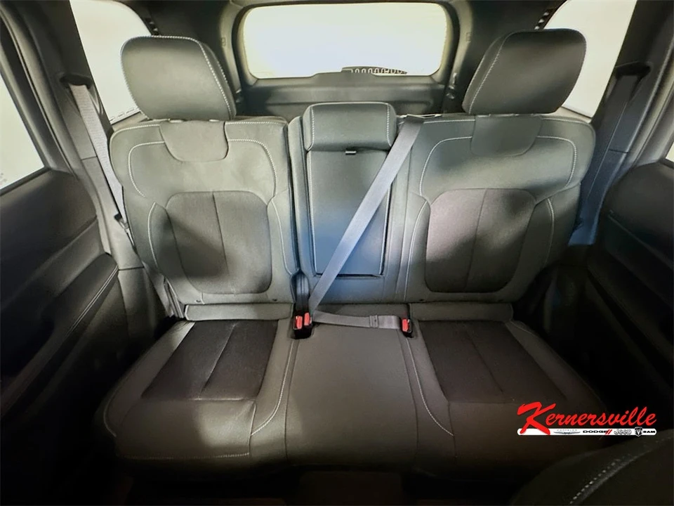 2025 Jeep KL Cherokee - Image 10 of 12