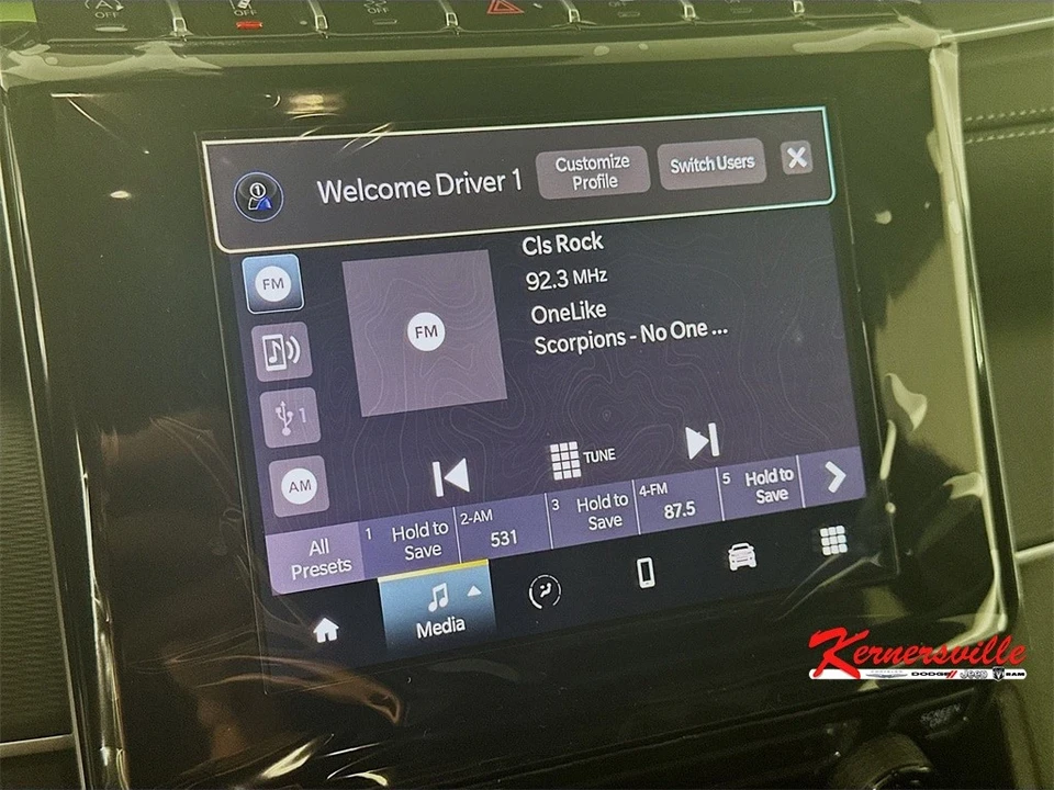 2025 Jeep WL Grand Cherokee - Image 13 of 21