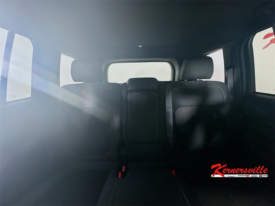 2025 Jeep KL Cherokee - Image 10 of 21
