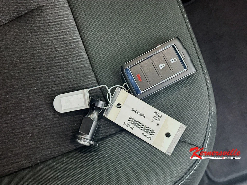 2025 Jeep KL Cherokee - Image 19 of 21