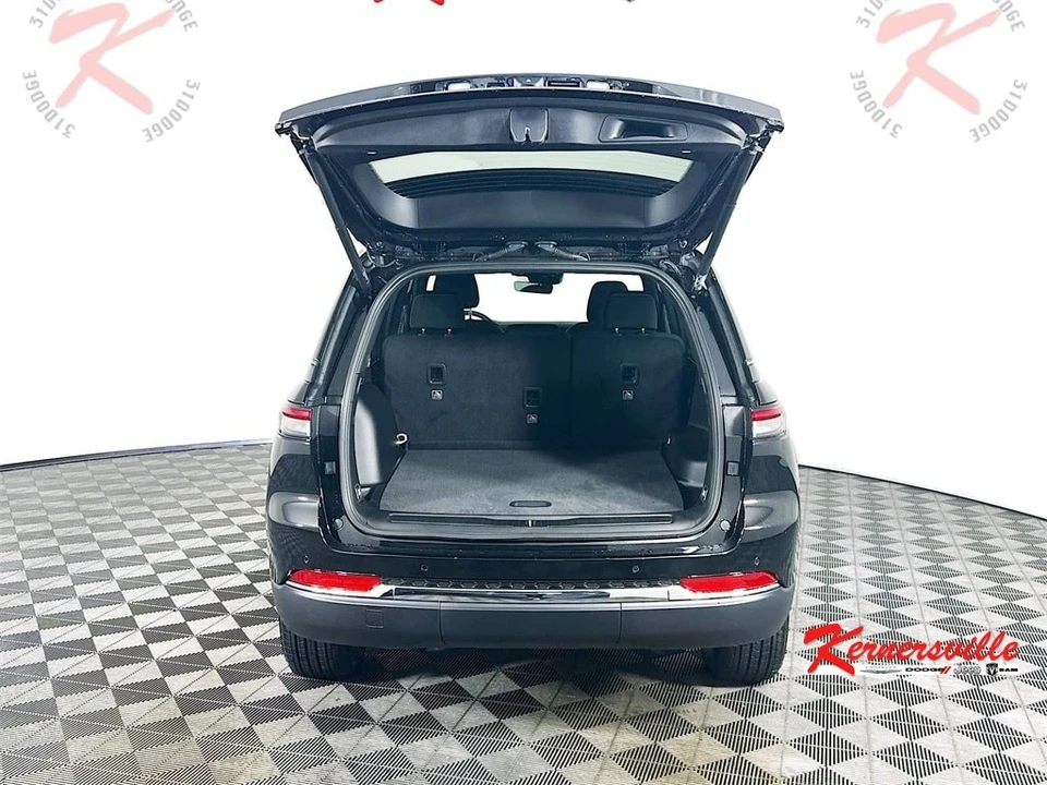 2025 Jeep WL Grand Cherokee - Image 16 of 21