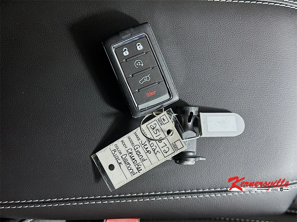 2025 Jeep KL Cherokee - Image 20 of 21