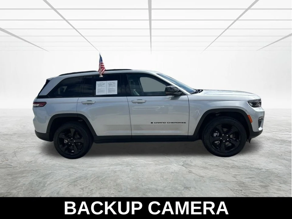 2025 Jeep WL Grand Cherokee - Image 4 of 12