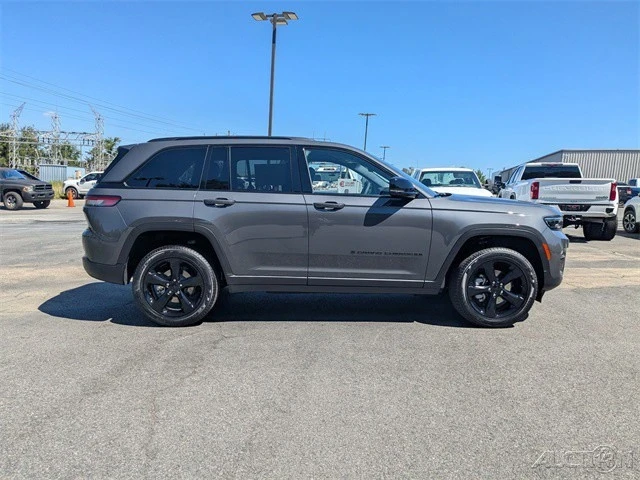 2025 Jeep WL Grand Cherokee - Image 3 of 12