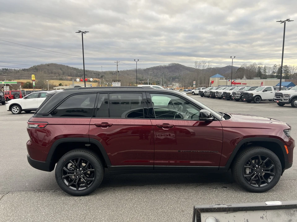 2025 Jeep WL Grand Cherokee - Image 4 of 21