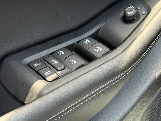 2025 Jeep WL Grand Cherokee - Image 12 of 12