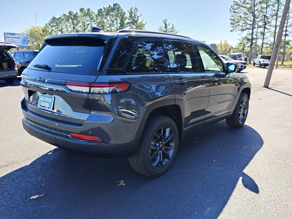 2025 Jeep WL Grand Cherokee - Image 5 of 12