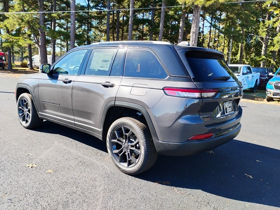 2025 Jeep WL Grand Cherokee - Image 7 of 12