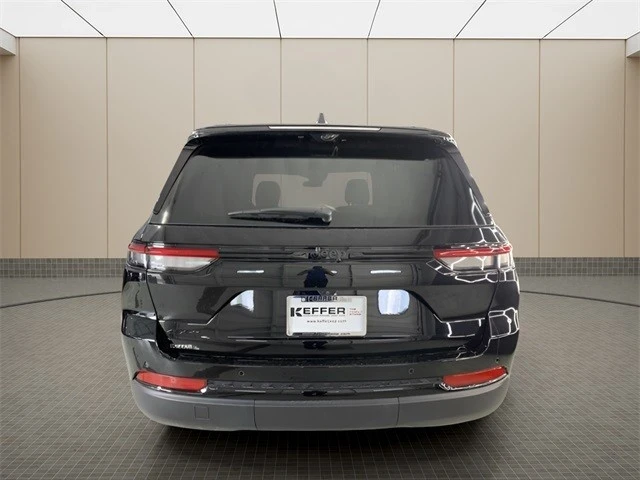 2025 Jeep WL Grand Cherokee - Image 4 of 12