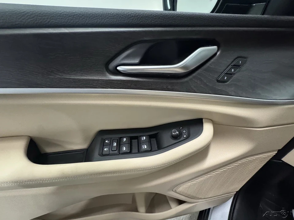 2025 Jeep WL Grand Cherokee - Image 7 of 10