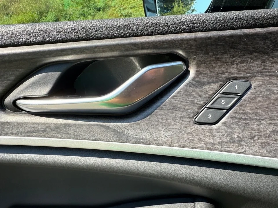 2025 Jeep WL Grand Cherokee - Image 13 of 21