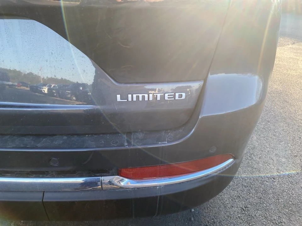 2025 Jeep WL Grand Cherokee - Image 11 of 12