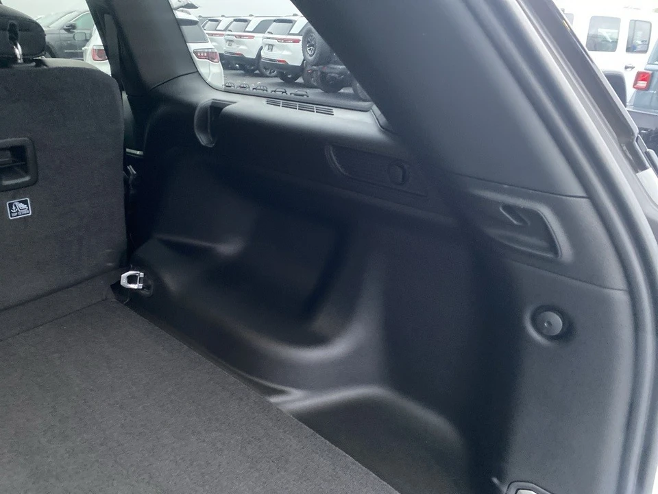 2025 Jeep WL Grand Cherokee - Image 12 of 12