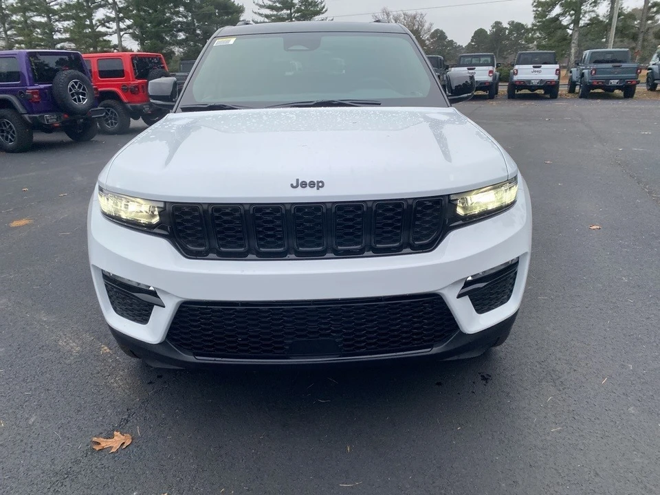 2025 Jeep WL Grand Cherokee - Image 2 of 12