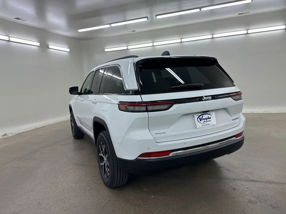 2025 Jeep WL Grand Cherokee - Image 8 of 12