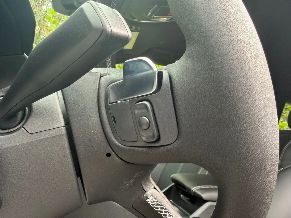 2025 Jeep WL Grand Cherokee - Image 15 of 21