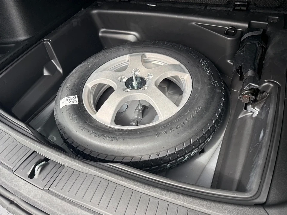 2025 Jeep WL Grand Cherokee - Image 20 of 21