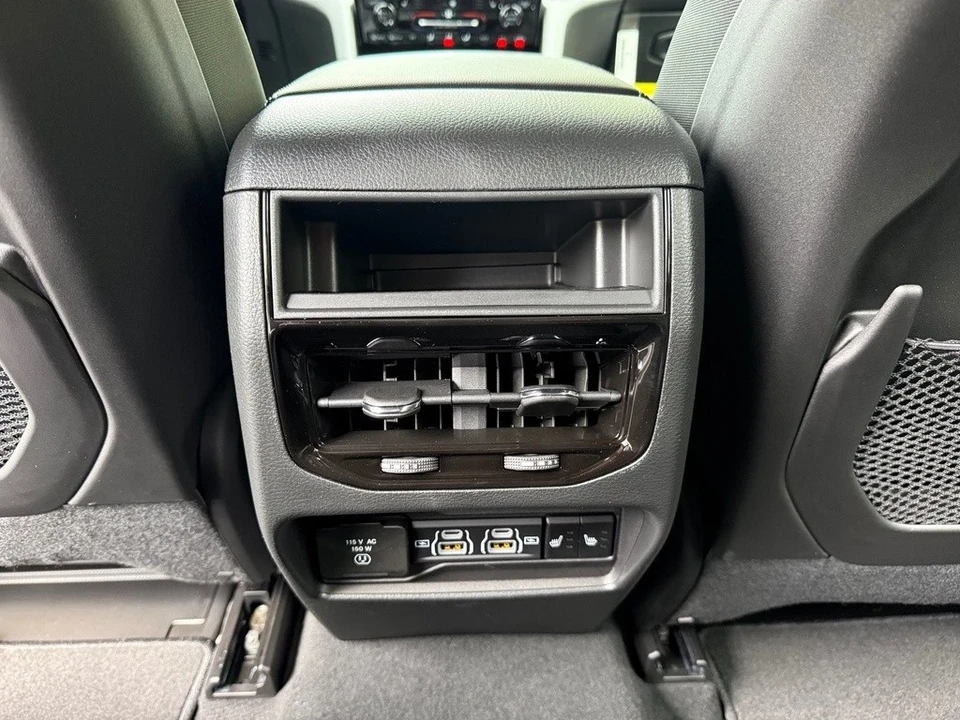2025 Jeep WL Grand Cherokee - Image 17 of 21